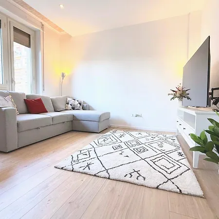 Casa Ploy - Bright And Modern, Between The And The Center アパート *
