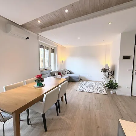 Casa Ploy - Bright And Modern, Between The And The Center *