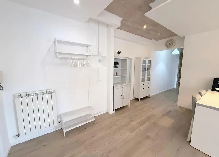 Casa Ploy - Bright And Modern, Between The And The Center