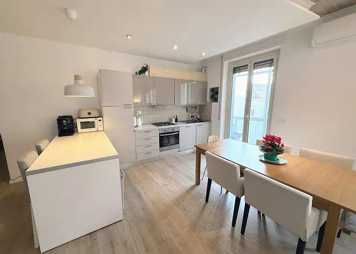 Διαμέρισμα Casa Ploy - Bright And Modern, Between The And The Center Πεσκάρα