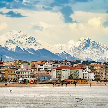 Casa Ploy - Bright And Modern, Between The And The Center