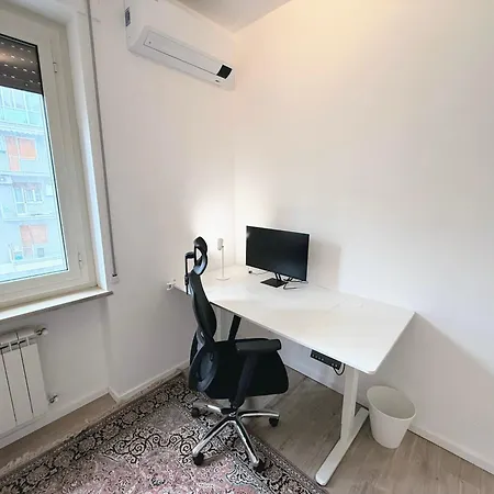 Casa Ploy - Bright And Modern, Between The And The Center Pescara