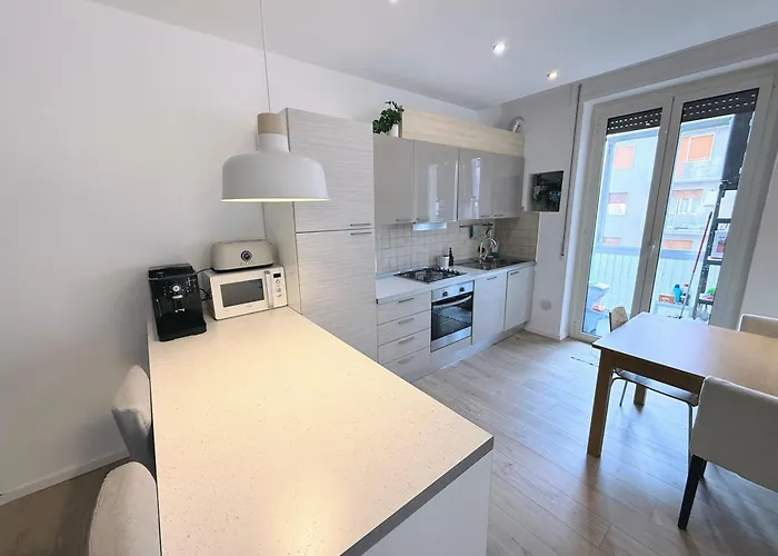 Casa Ploy - Bright And Modern, Between The And The Center Daire *